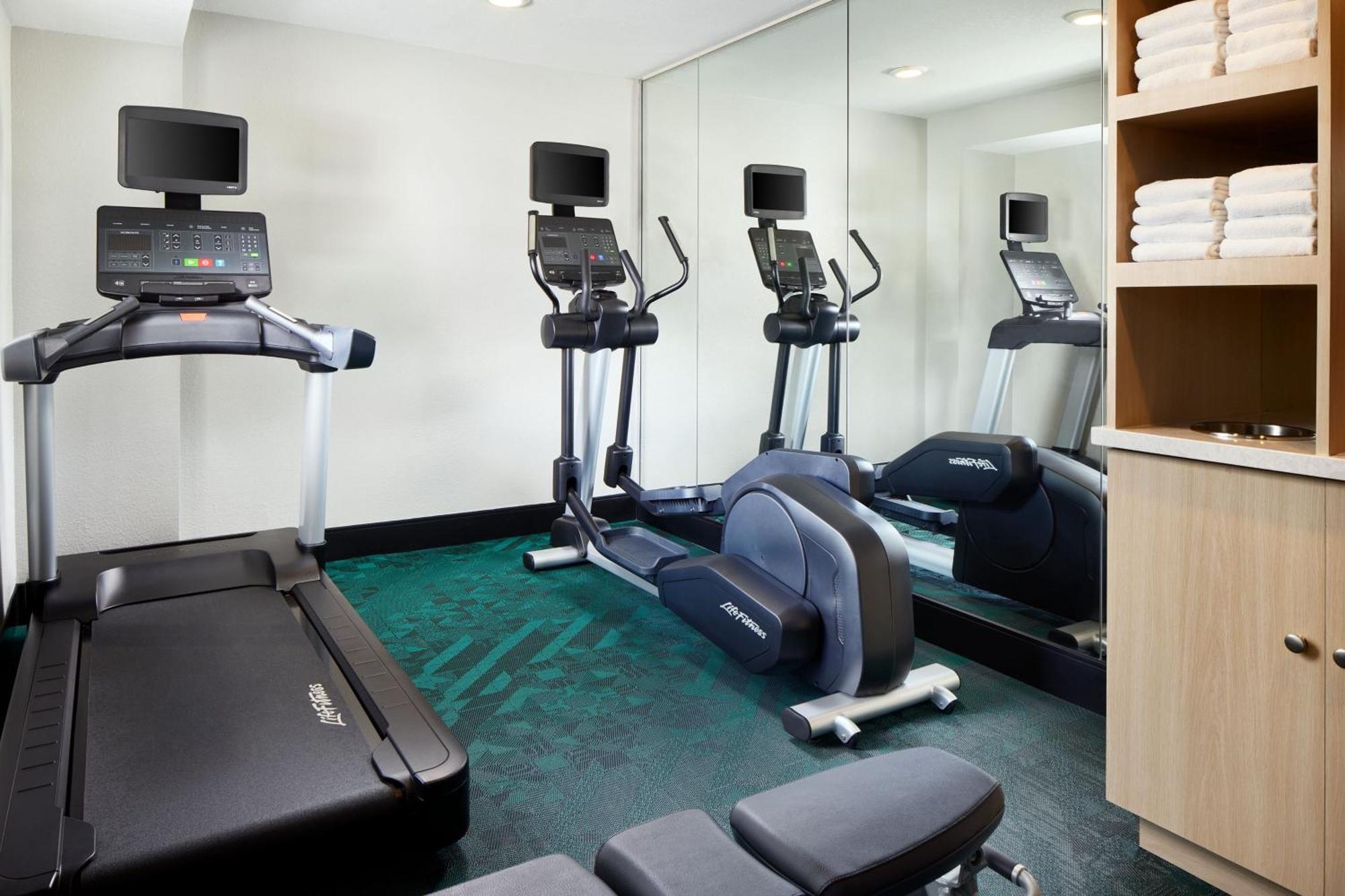 Towneplace Suites Dulles Airport Sterling Exteriör bild